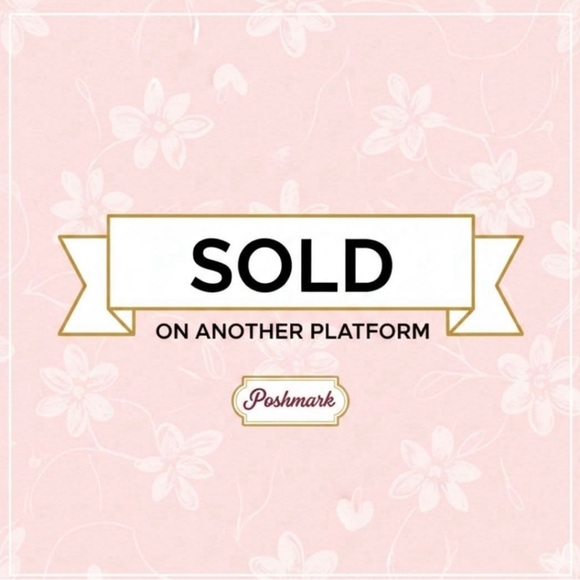 Loungefly Handbags - Loungefly Peter Pan Tinker Bell Exclusive Clover Mini Backpack